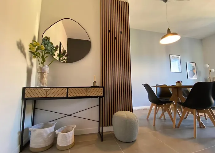 Vittoria Holiday Home